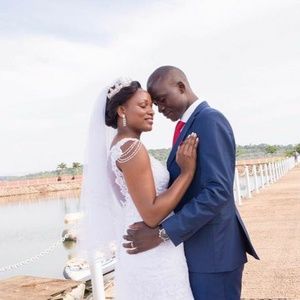 Meet your Posher, Moreen